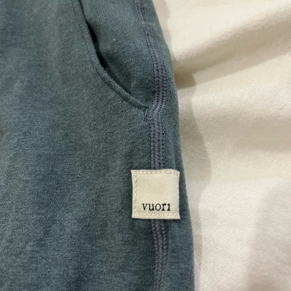 Vuori Women's Jogger Pants - Picture 7 of 9